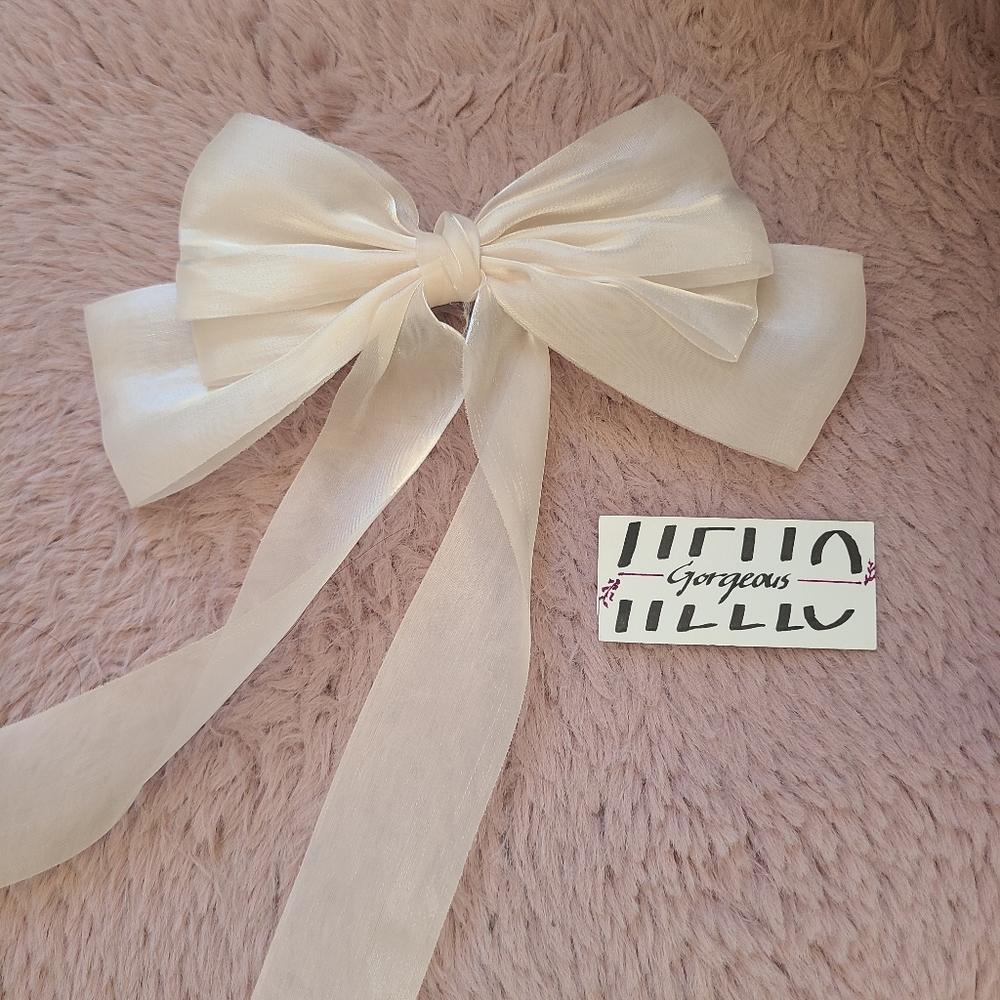 4 Cream Ribbon Hair Accessories